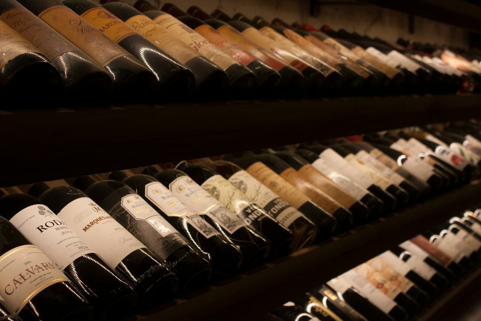 Menu dei vini perfetto: guida completa per selezionare etichette (menu dei vini)